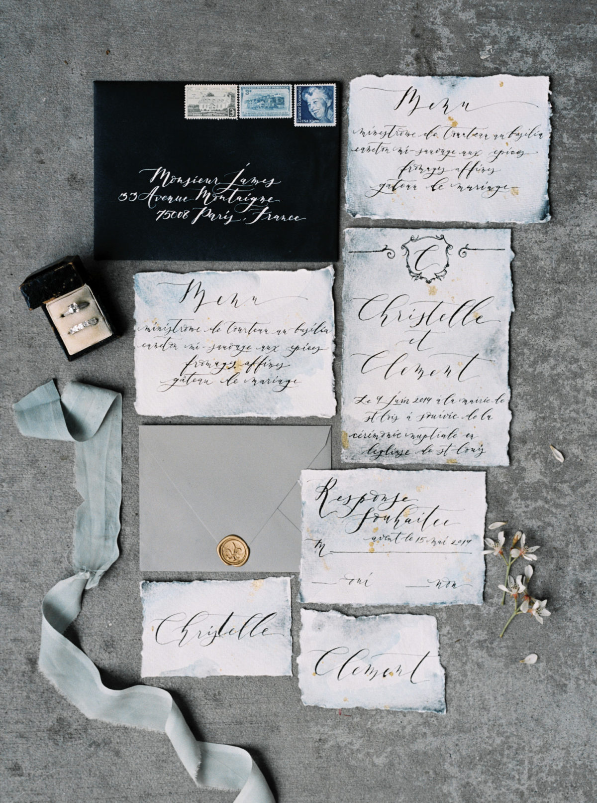Design essentials that will give you wedding a professional edge